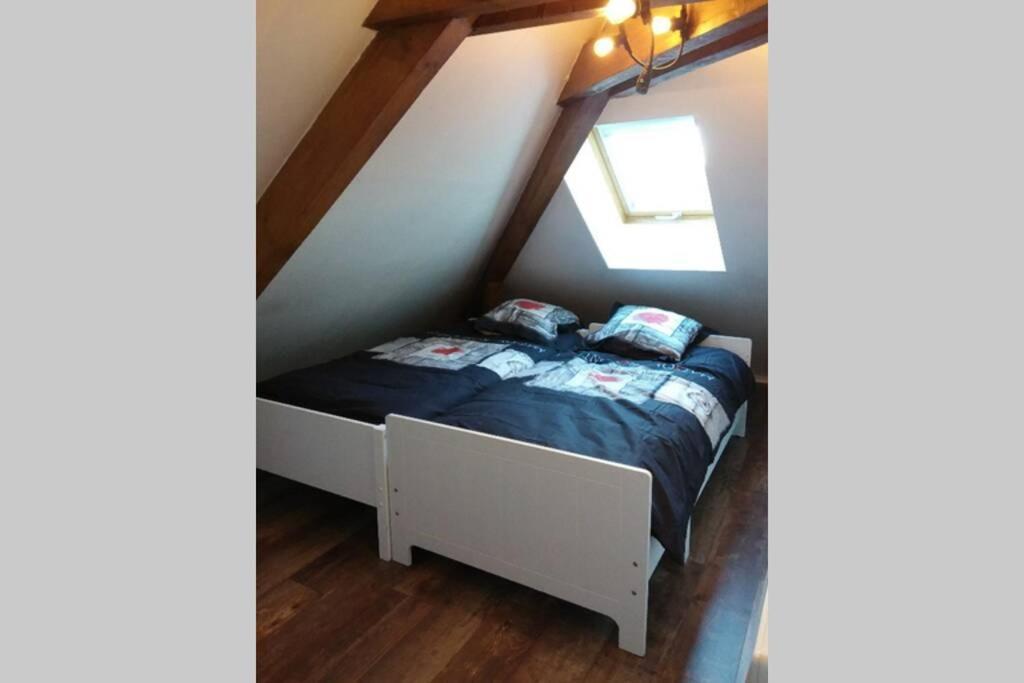 Appartement Lumineux, Calme Et Panoramique !! Pouligney-Lusans Eksteriør billede